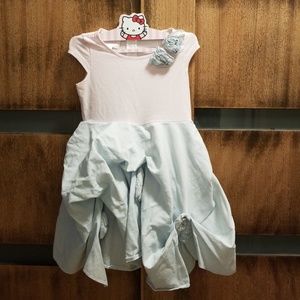 Adorable dress 💖💖💖